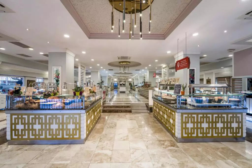 اسنک بار هتل اورنج کانتی کمر آنتالیا